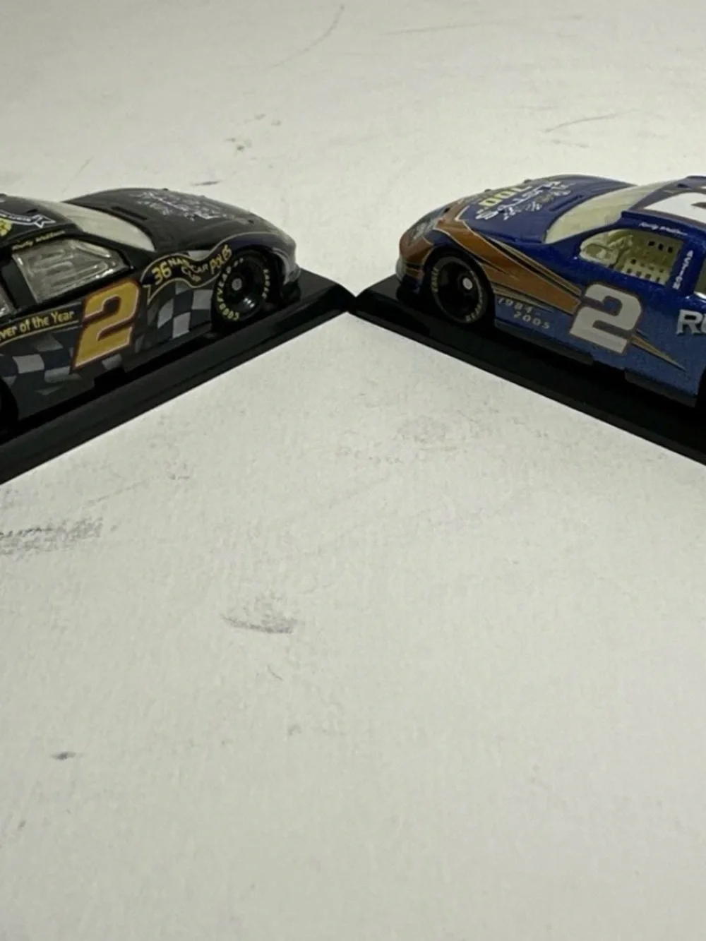 Two Rusty Wallace #2 1/64 diecast 1 blue rusty 700th Start And 1 Last Call